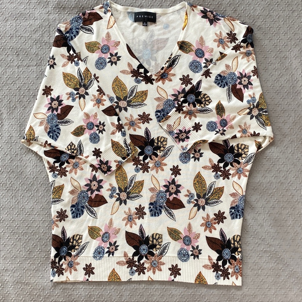 Premise Cream and Blue Floral Sweater